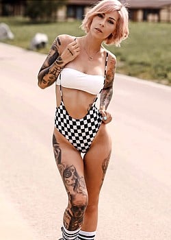 Simone F